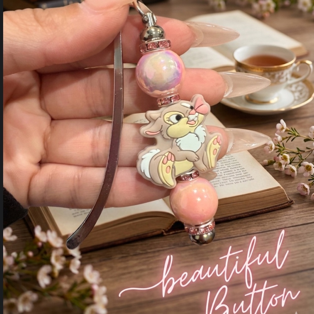 Custom Bookmark 📖 - Picture 1 of 1